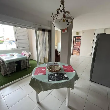 T3 Moderne, Piscine, Clim, Parking Au Cap D'agde - Fr-1-723-55 * Agde